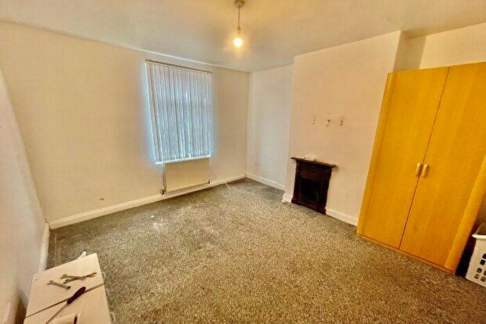 2 Bedroom Terraced House To Rent In Nowell Walk, Leeds, LS9