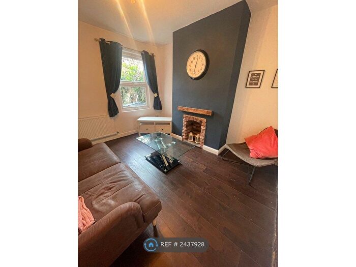 2 Bedroom Terraced House To Rent In West Street, Hoole, Chester, CH2