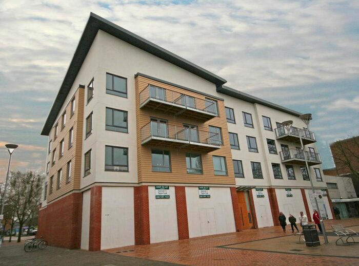 1 Bedroom Flat To Rent In Town Centre, Hatfield, Hertfordshire AL10