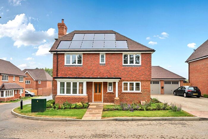 3 Bedroom Detached House To Rent In Manor Farm Lane, West Horsley, KT24
