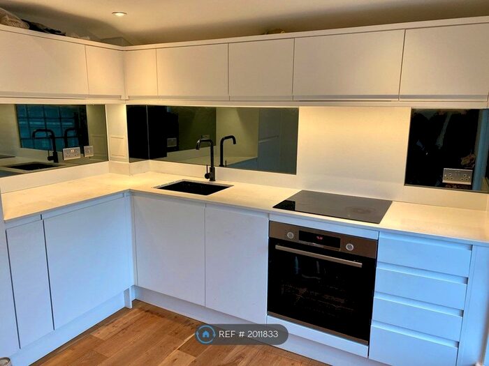 1 Bedroom Flat To Rent In New London Road, Chelmsford, CM2