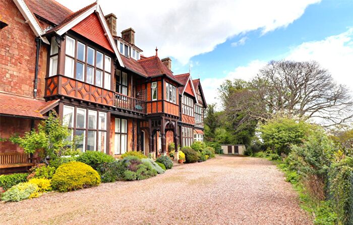 1 Bedroom Flat For Sale In St. Michaels Road, Minehead, TA24