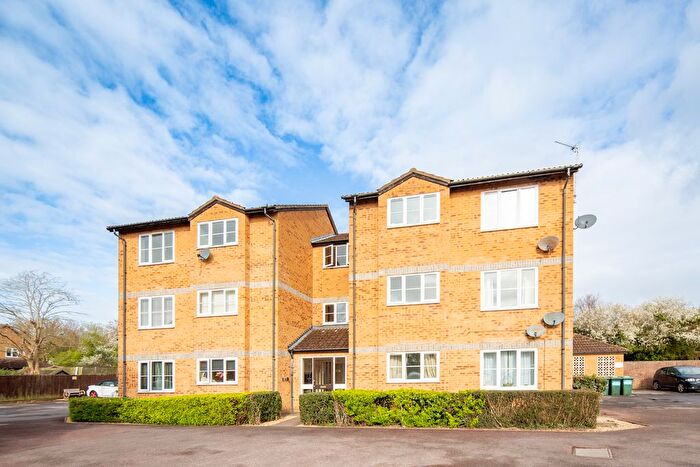 1 Bedroom Flat For Sale In Kestrel Way, Bicester, OX26