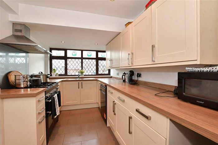 4 Bedroom Semi-Detached House For Sale In Marle Gardens, Waltham Abbey, Essex, EN9