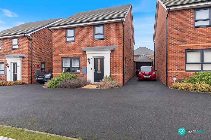 4 Bedroom Detached House For Sale In Woodhouse View, Waverley, S60