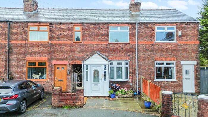 2 Bedroom Terraced House For Sale In Gordon Avenue, Haydock, WA11