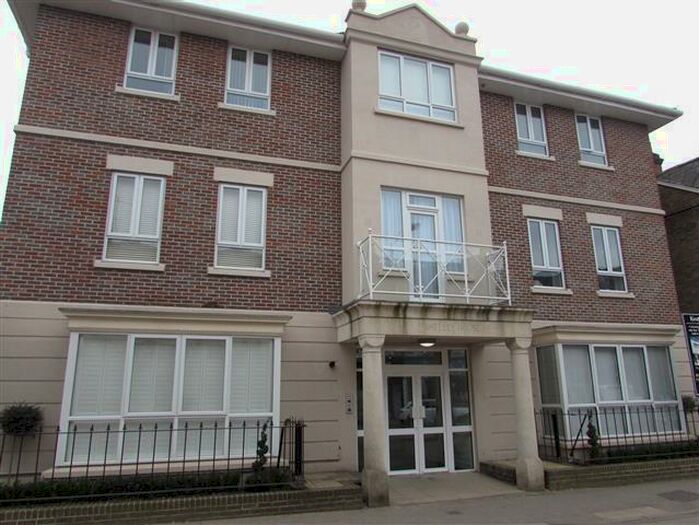 1 Bedroom Apartment To Rent In York Road, Maidenhead, SL6