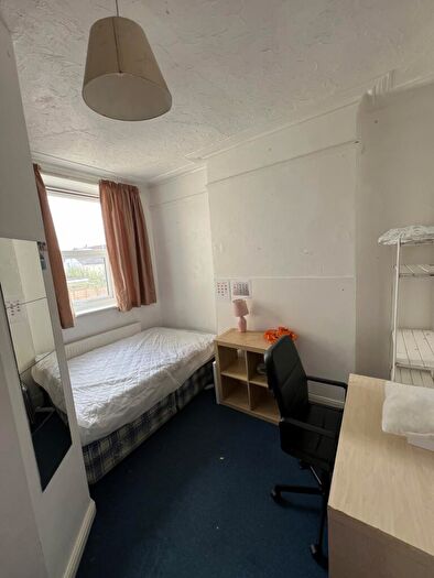 1 Bedroom House To Rent In Gloucester Road, Bristol, BS7