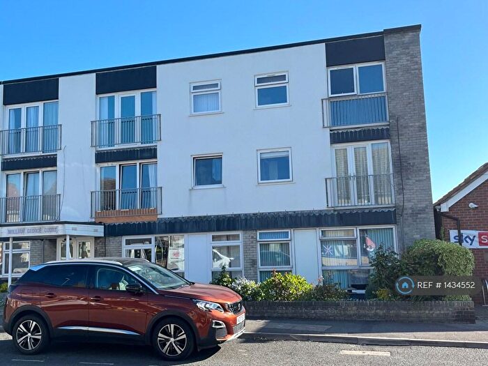 2 Bedroom Flat To Rent In William George Court, Lee-On-The-Solent, PO13