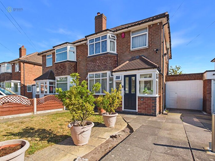 3 Bedroom Semi-Detached House For Sale In Neville Road, Castle Bromwich, Solihull, B36
