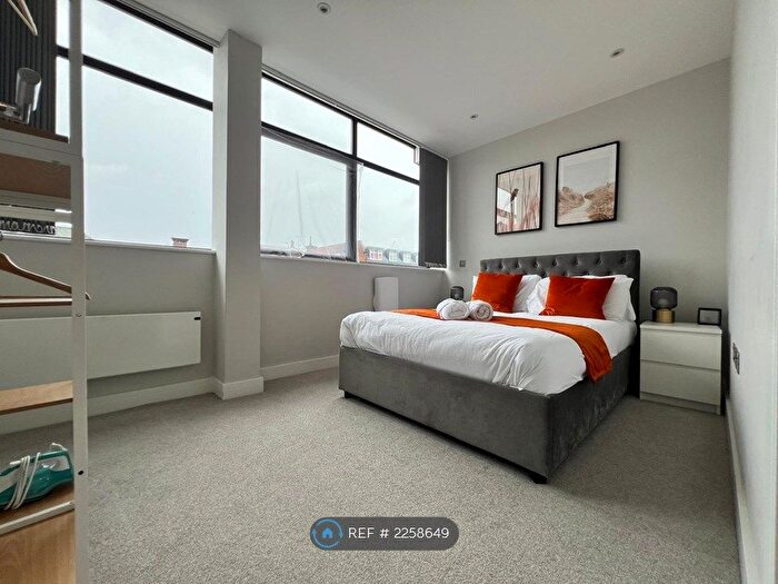 1 Bedroom Flat To Rent In College Road, Harrow, HA1