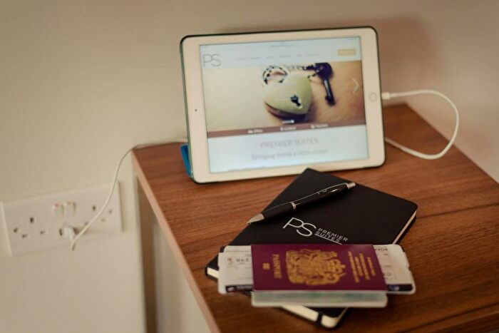 1 Bedroom Flat To Rent In Bath Street, Glasgow, G2