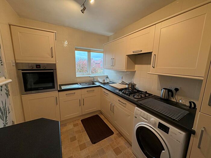 2 Bedroom Apartment To Rent In Denford Avenue, Lytham St Annes, FY8