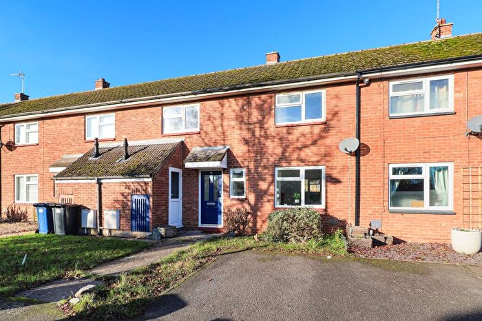 2 Bedroom Terraced House For Sale In Belle Isle Crescent, Brampton, PE28