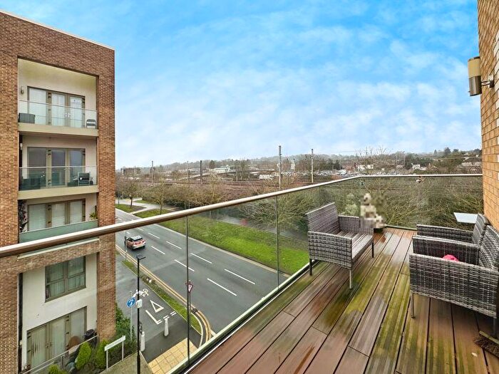 2 Bedroom Flat For Sale In Grahame Park Way, London, NW9