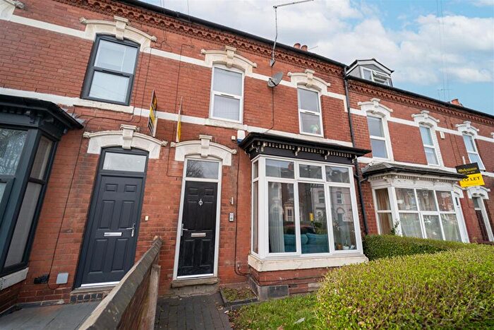 5 Bedroom House To Rent In Bournbrook Road, Birmingham, West Midlands, B29