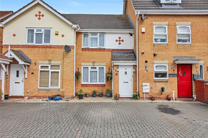 2 Bedroom Terraced House For Sale In Emerson Close, Swindon, Wiltshire, SN25