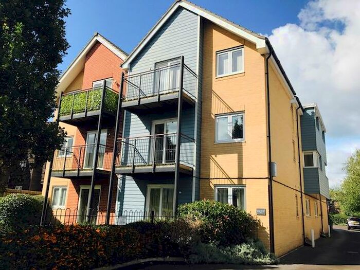 2 Bedroom Apartment To Rent In Portswood Road, Southampton, SO17