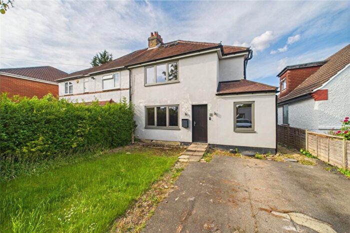 3 Bedroom Semi-Detached House For Sale In Downs Road, Slough, Berkshire, SL3