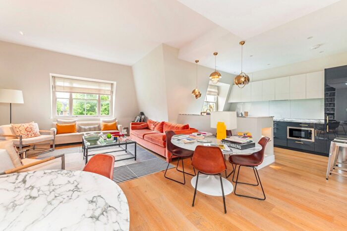 2 Bedroom Flat For Sale In Warrington Crescent, Little Venice, W9