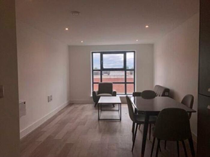 1 Bedroom Apartment To Rent In Digbeth O, Digbeth Square, Cheapside, Birmingham, B12