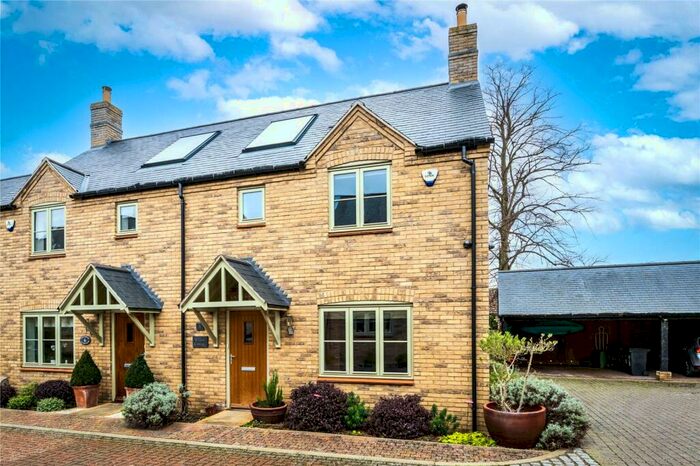 3 Bedroom Semi-Detached House To Rent In Old School Avenue, Oundle, Northamptonshire, PE8