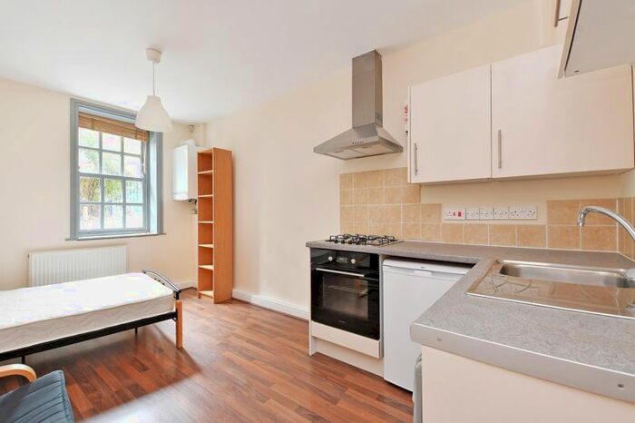 Studio To Rent In Furnace Hill, Sheffield, S3