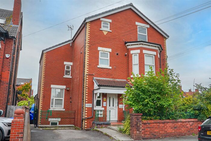 2 Bedroom Apartment For Sale In Hartington Road, Chorlton, M21