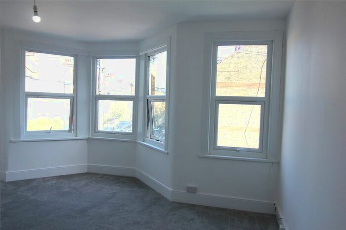 1 Bedroom Flat To Rent In Keston Road, London, N17