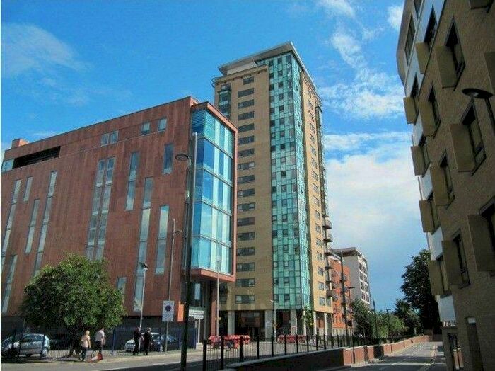 2 Bedroom Flat To Rent In Burford Road, London, E15