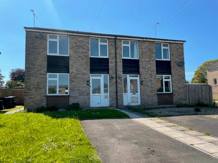 3 Bedroom Semi-Detached House To Rent In Nursteed Close, Devizes, SN10