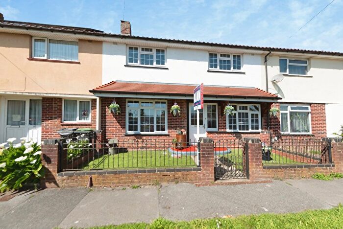 3 Bedroom Terraced House For Sale In Tichborne Way, Gosport, Hampshire, PO13