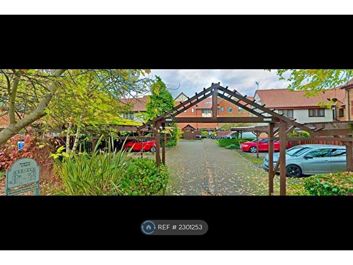 1 Bedroom Flat To Rent In Napier Court, Bristol, BS1