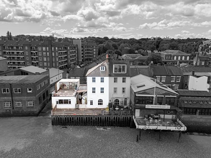 4 Bedroom Detached House For Sale In Crane Street, London, SE10