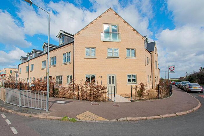 1 Bedroom Apartment To Rent In Windsor Gate Coldhams Lane Cambridge, CB1