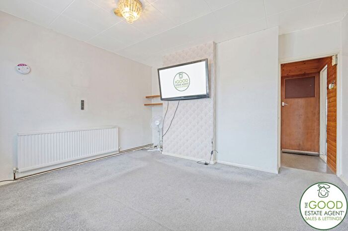 3 Bedroom Terraced House For Sale In The Broadway, Loughton, IG10
