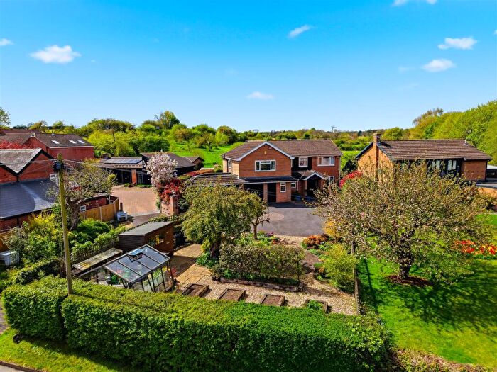 5 Bedroom Detached House For Sale In Halloughton Road, Southwell, NG25