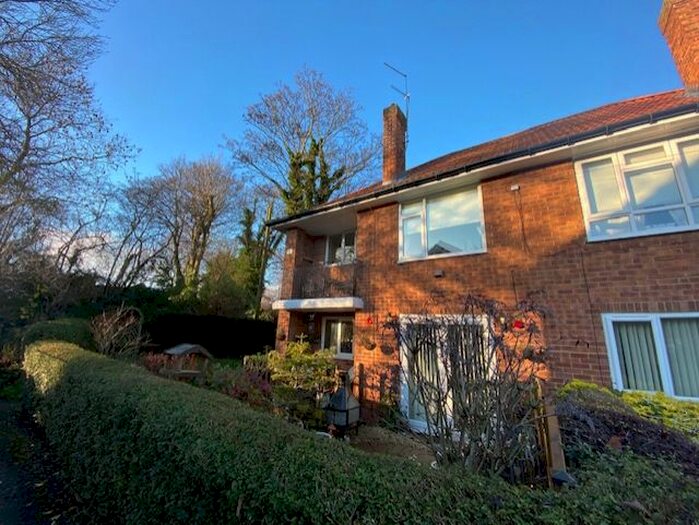 1 Bedroom Flat To Rent In Swarcliffe Green, Leeds, LS14