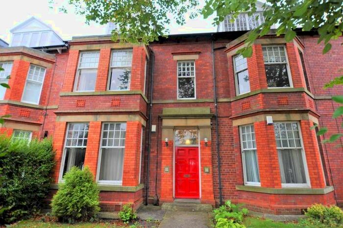 2 Bedroom Flat To Rent In Tankerville Terrace, Jesmond, Newcastle, Tyne And Wear, NE2