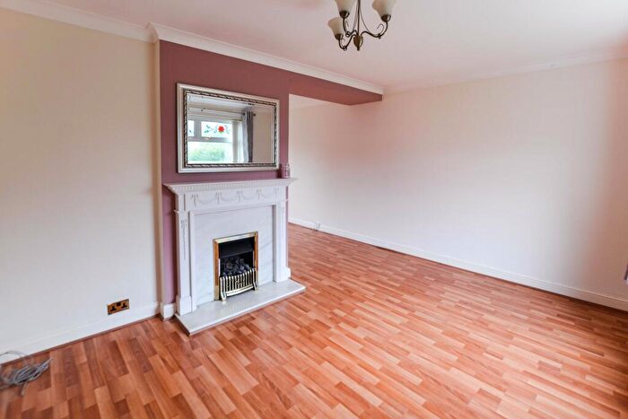 3 Bedroom End Of Terrace House To Rent In Ackworth Drive, Wythenshawe, M23