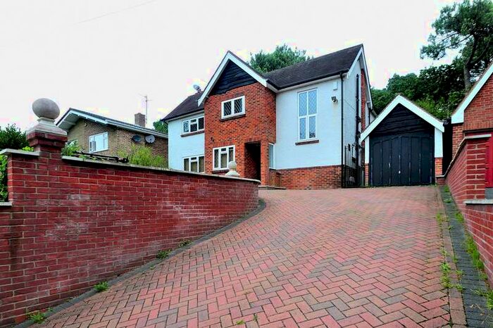 4 Bedroom Property To Rent In Branksome Hill Road Bournemouth, BH4