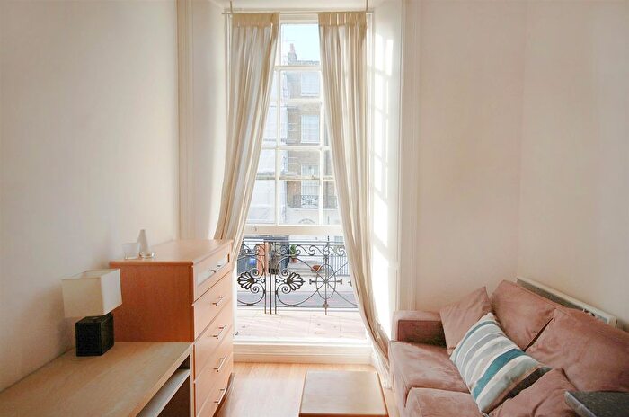 Studio To Rent In Gloucester Place, Marylebone, NW1