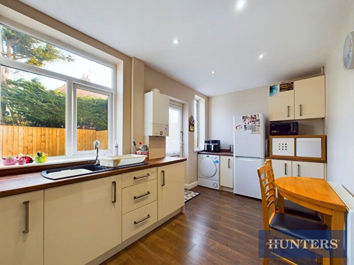 2 Bedroom Semi-Detached House For Sale In Watsons Avenue, Bridlington, YO16