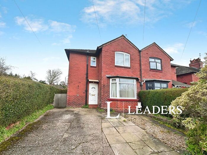 3 Bedroom Semi Detached House To Rent In Garden Place, Stoke-on-Trent, Staffordshire, ST4