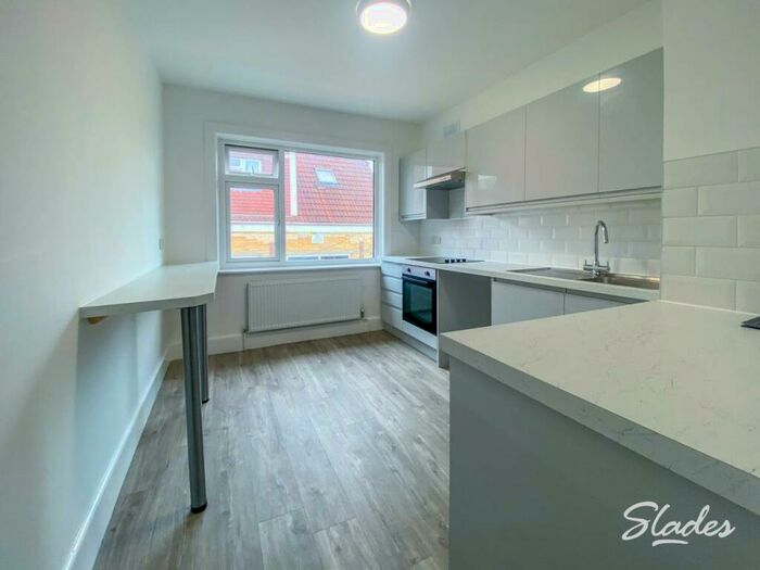 1 Bedroom Flat To Rent In Wimborne Road, Winton, Bournemouth, BH9