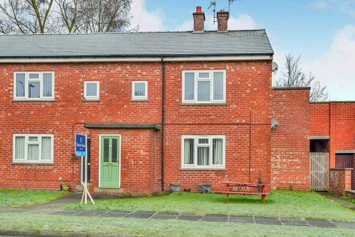 2 Bedroom Apartment To Rent In Earlsway, Macclesfield, Cheshire, SK11