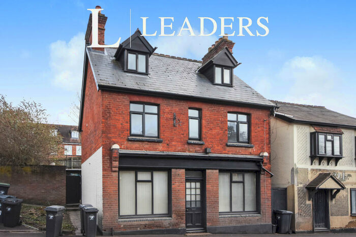 3 Bedroom Apartment To Rent In Silver Street, Stansted Mountfitchet, CM24