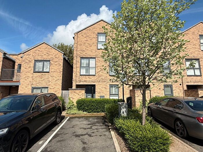 4 Bedroom End Terrace House For Sale In Avedon Close, HA2