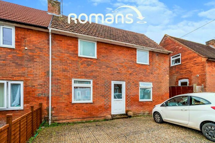 6 Bedroom Semi-Detached House To Rent In Stanmore, Winchester, SO22