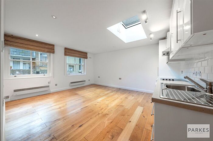 1 Bedroom Flat For Sale In Palace Gate, London, W8